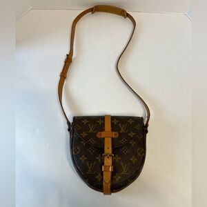 Louis Vuitton Chantilly‎ PM monogram Crossbody